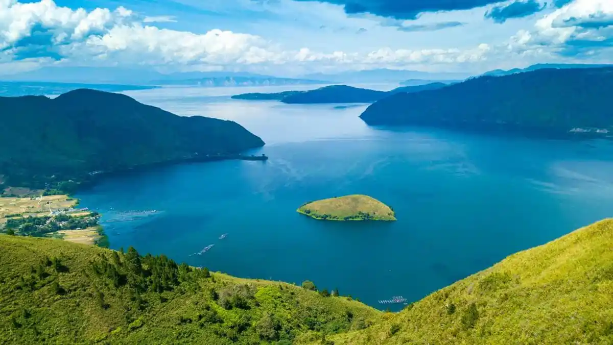 Danau Toba dan Pulau Samosir